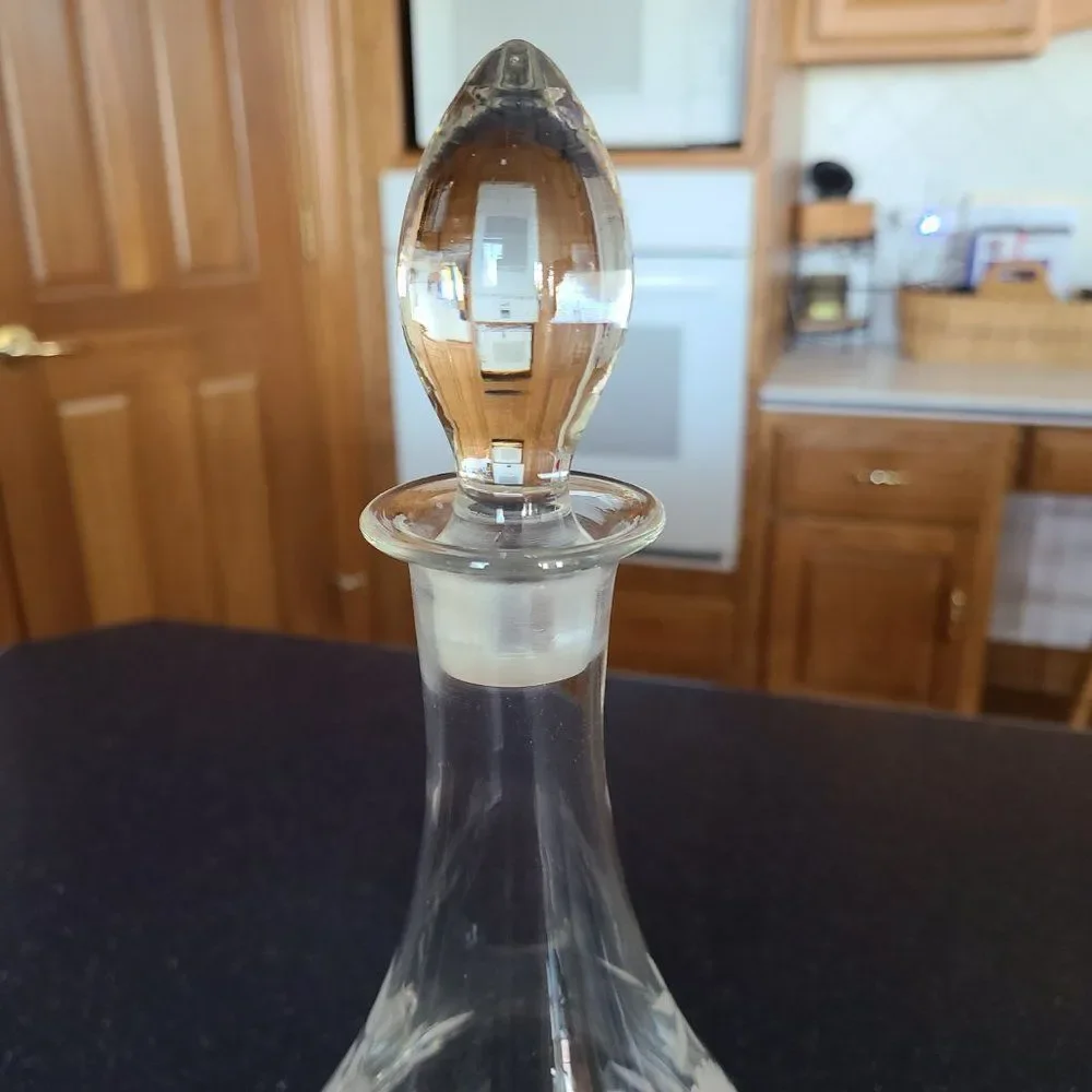 Javit Crystal Wine Decanter Made In Turkey Etched Floral Glass Barware
